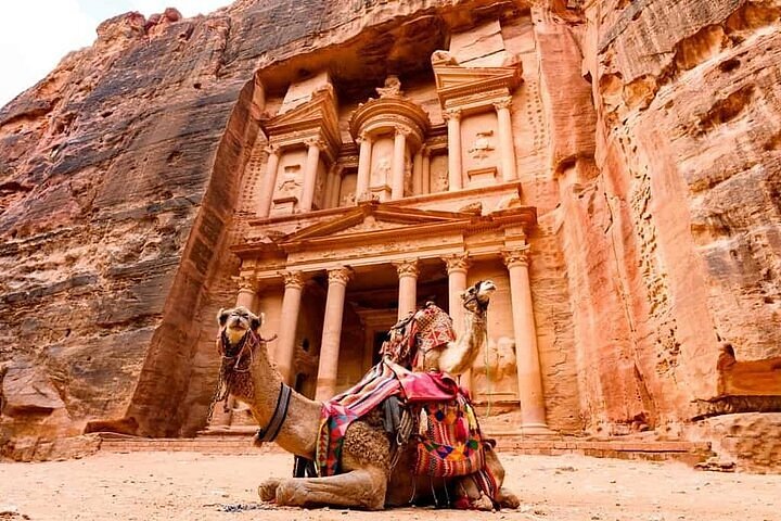 🏜️ From Sharm El Sheikh: Over Day Tour to Petra by Bus & Ferry